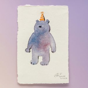 パーティーハットをかぶった水彩画のクマのイラスト