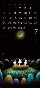 月夜に木の上で演奏する3匹のうさぎとそれを見つめる動物たち