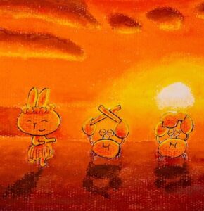 夕焼けを背景に動物たちがフラダンスや楽器演奏をする残暑お見舞いイラスト